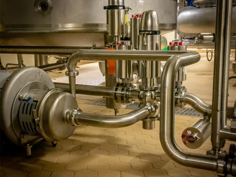 Pipe Welding by Advanced Pipe Welding and Fabrication